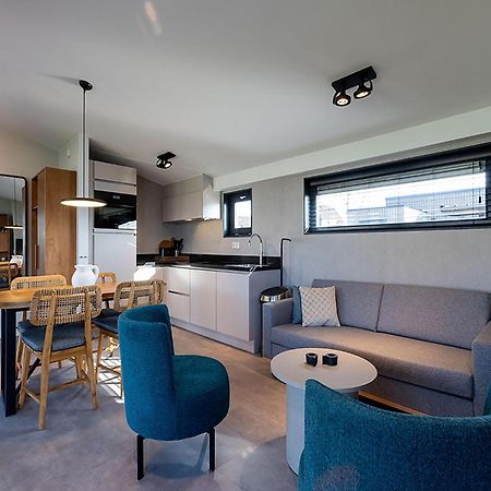 Luxury Docklodge On The Water 델프스트라휘젠 외부 사진