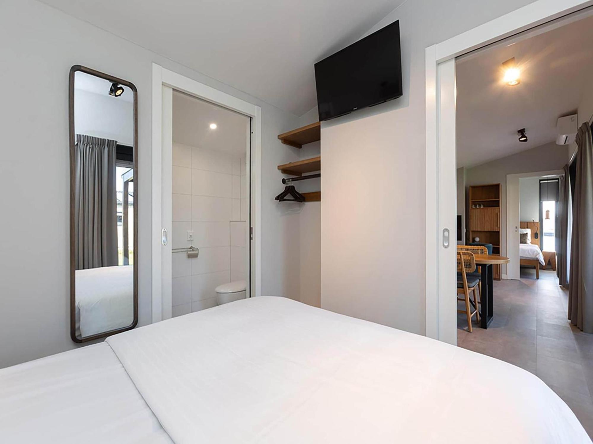 Luxury Docklodge On The Water 델프스트라휘젠 외부 사진